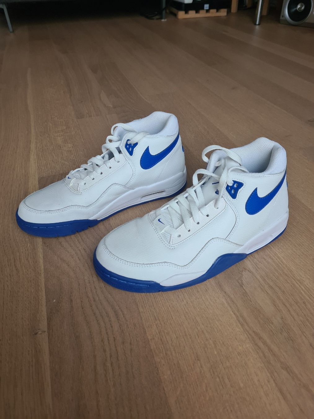 Nike Chaussures hommes: Nike 40.5 – D'occasion à Penthaz par flo_6cvf 2