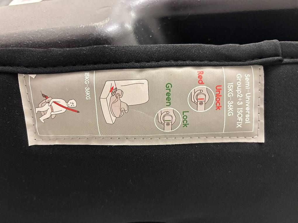 Osann Sièges auto: Zwei Kinder Sitzerhöhungen Osann – D'occasion à Büron par DanyP 2
