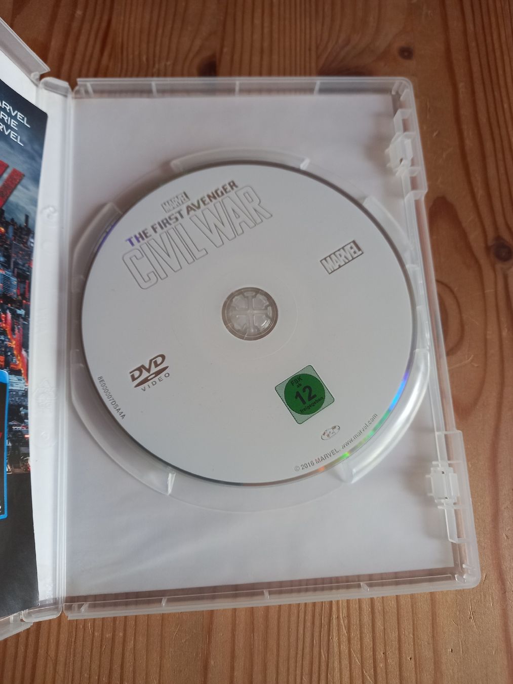 Tutti i DVDs: Marvel The first Avenger Civil War – Usato da Langenthal venduto da noa_9wcy 2