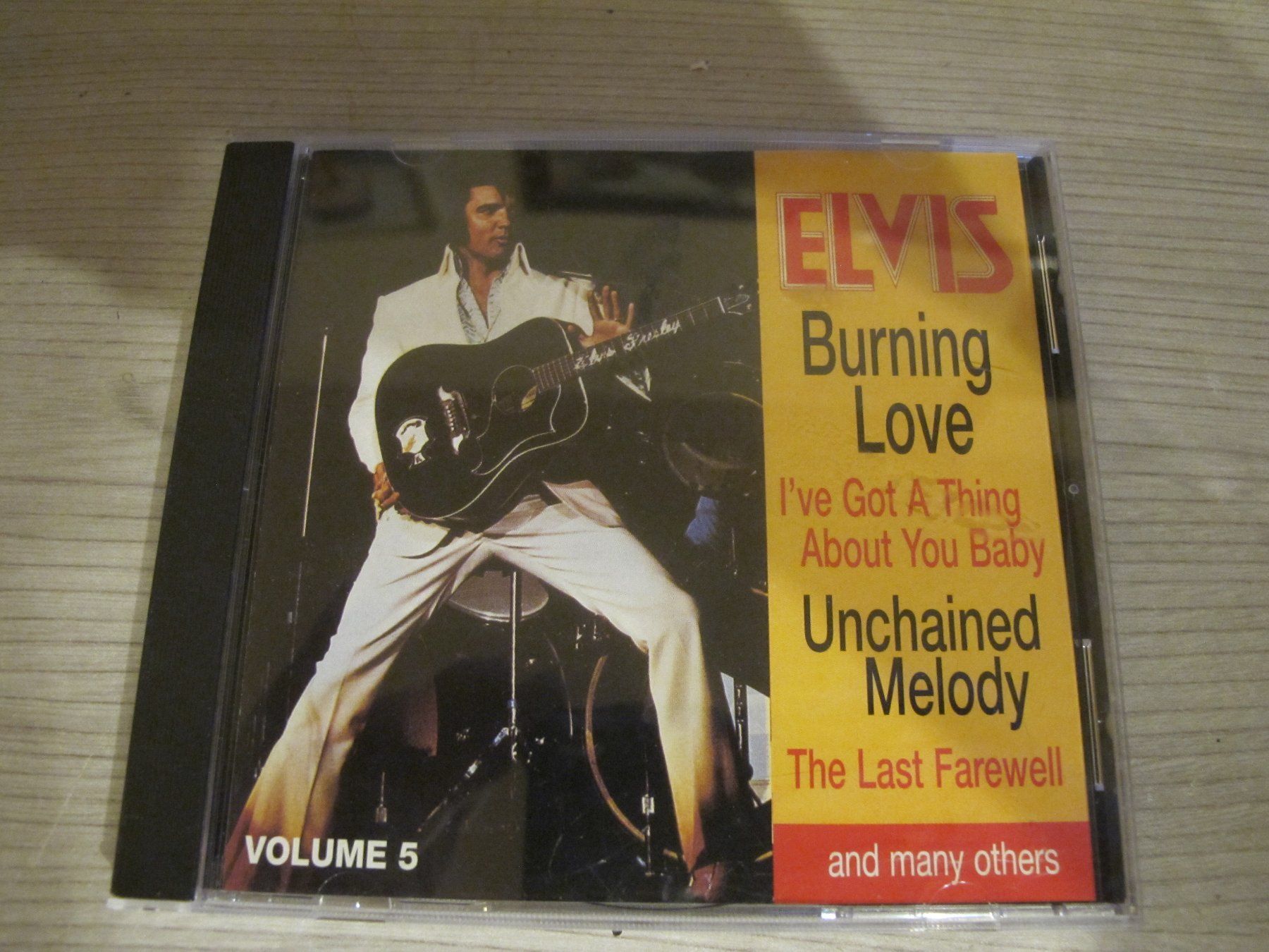 CD: Elvis Presley CD 5 Stück Siehe Bilder Legende – Usato da Altnau venduto da LinaAuktion 5