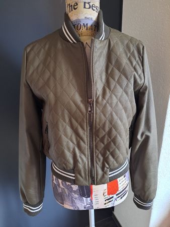 Veste en simili cuir