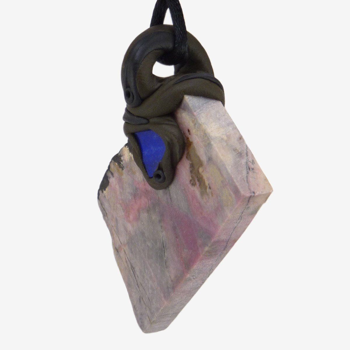 Minerali & Pietre curative: Schweizer Rhodonit Steinanhänger mit Lapislazuli – Nuovo e nell'imballaggio originale da Meilen venduto da BYRD-Design 1
