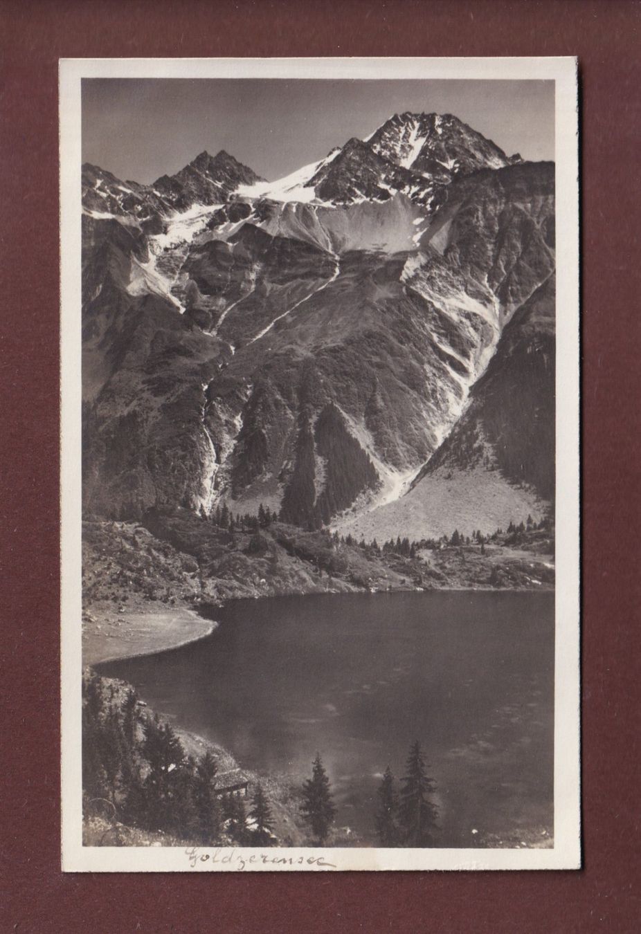 Cartoline postali: GOLZERNSEE - Oberalpstock – Usato da Pully venduto da nicecards