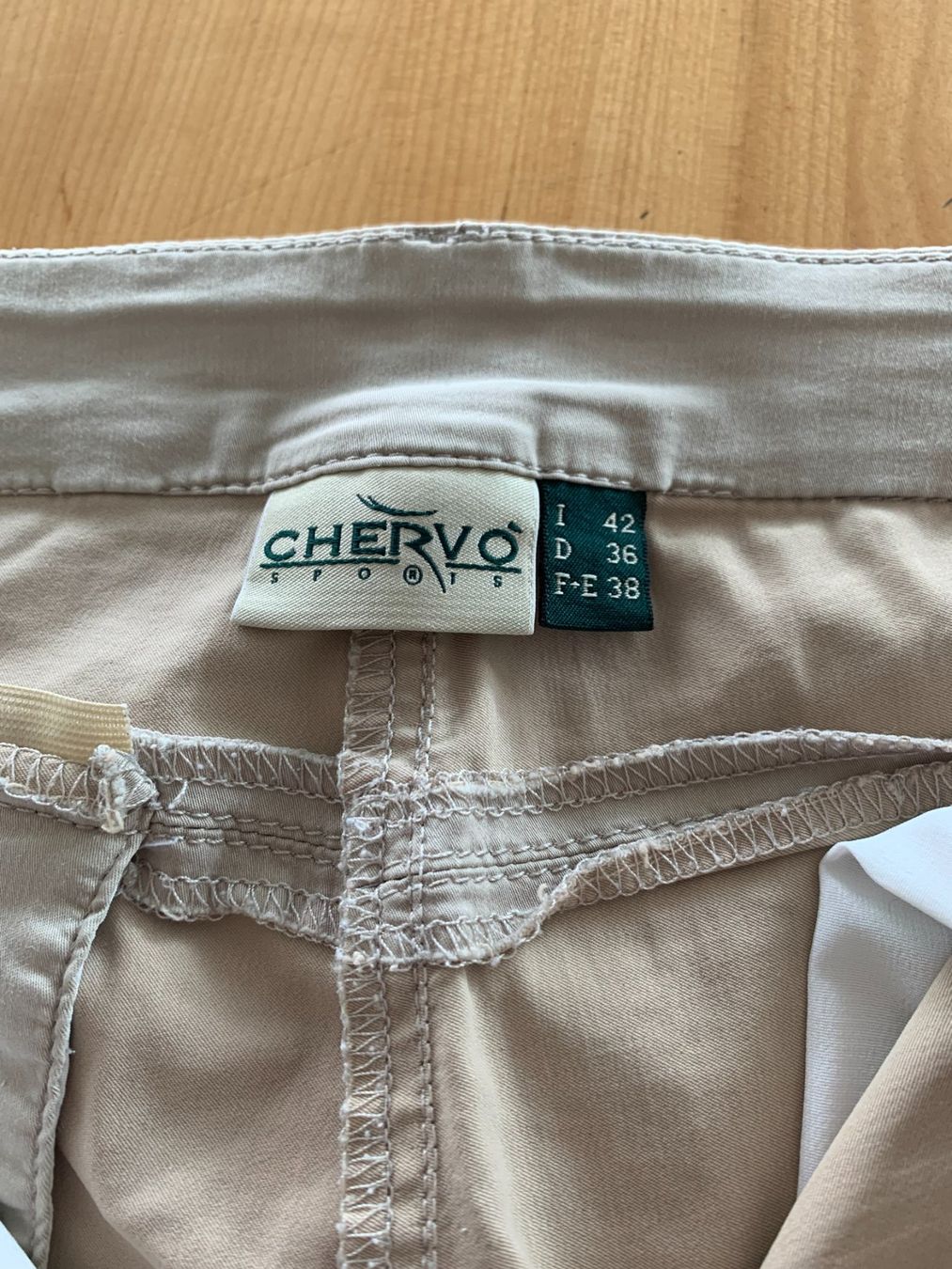 Pantaloni: Damen Golfhose Chervo – Usato da Rüschlikon venduto da Oakland 1