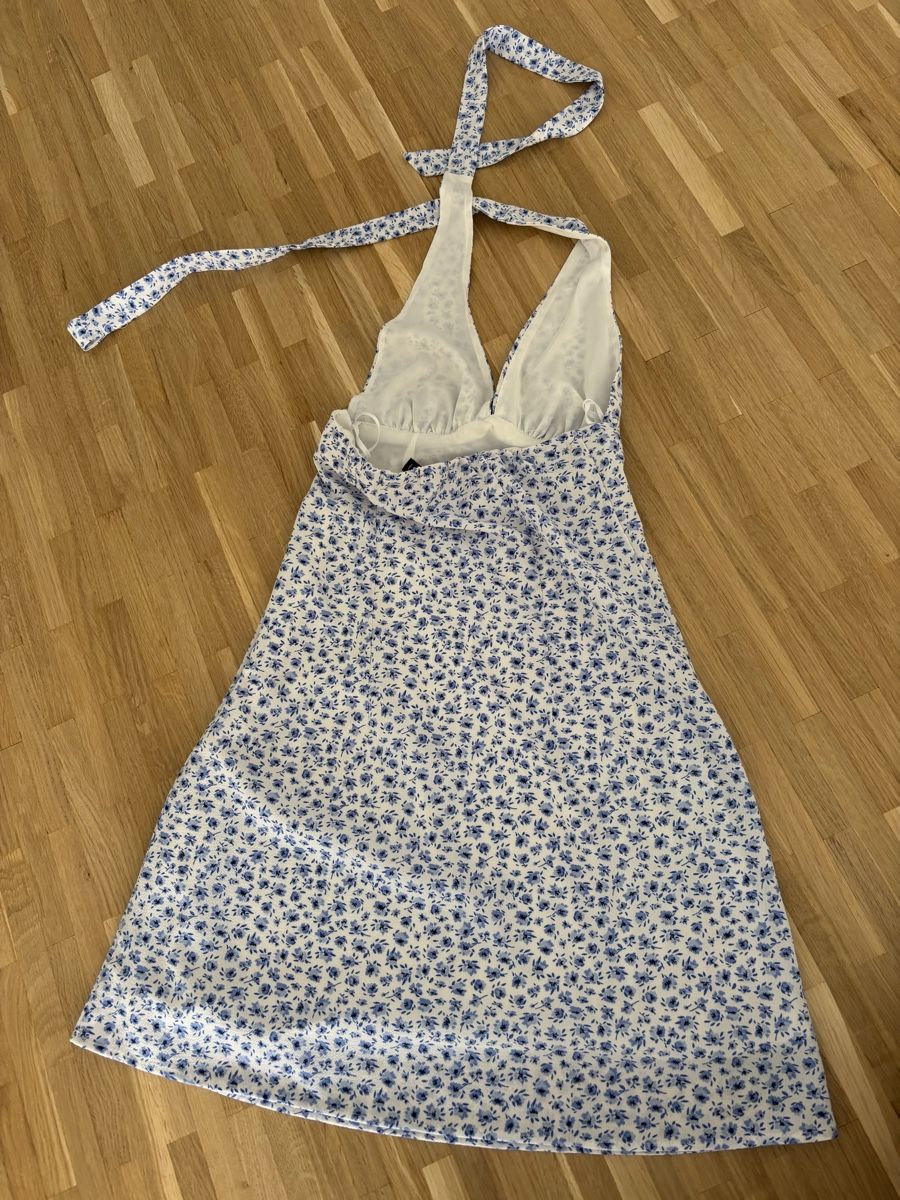 H&M Vestiti: Dress  – Nuovo (secondo la descrizione) da Confignon venduto da Second_Hand_Ch 3