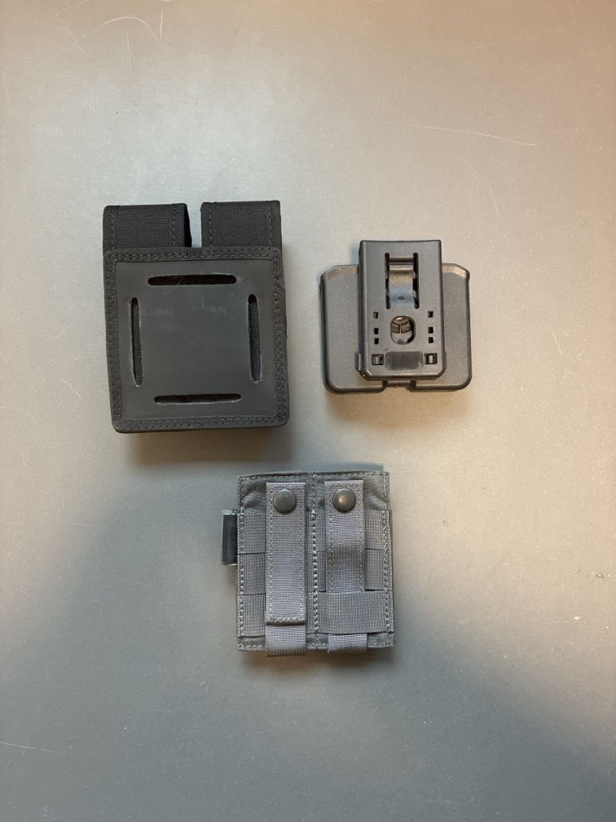 Tiro a segno: Waffengurt und Holster – Usato da Esslingen venduto da HP1973 2