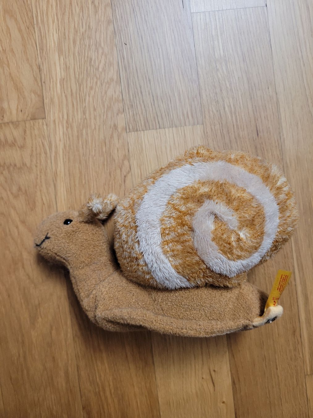 Steiff Giocattoli: Plüsch Schnecke von Steiff – Usato da Strengelbach venduto da Micra3 1