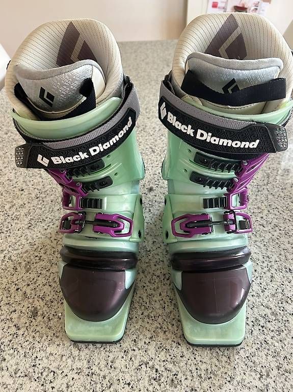 Scarpe da donna: Chaussures Telemark Dame Black Diamond – Usato da Leysin venduto da sil_q8tn