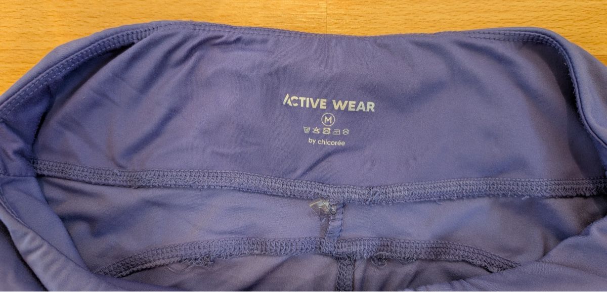 Leggings: Violette Sport-Tights - M – Gebraucht aus St. Silvester von Fabelliii 2