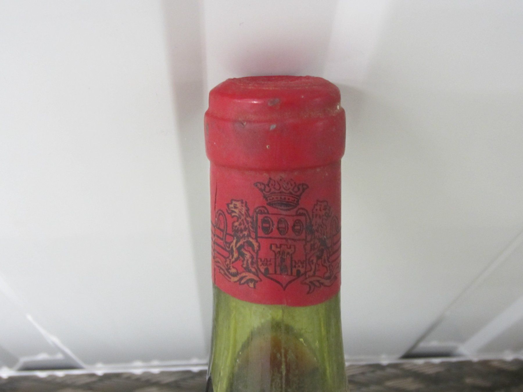 Wein: Rotwein CHATEAUNEUF DU PAPE  1936 – Gebraucht aus Bern von Nanuni 4
