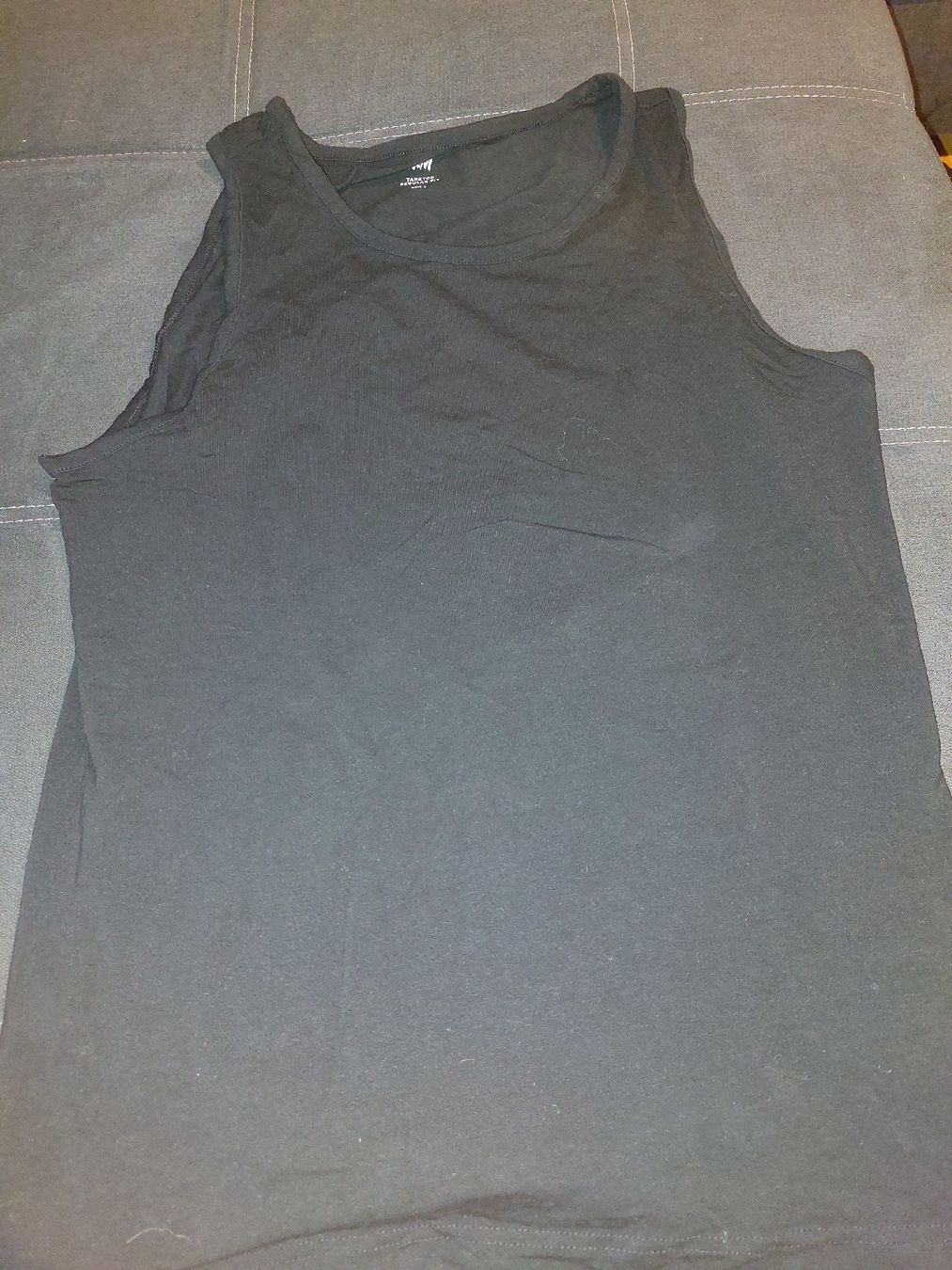 H&M T-shirt: H&M Tanktop Gr.L – Usato da Schenkon venduto da 1996234