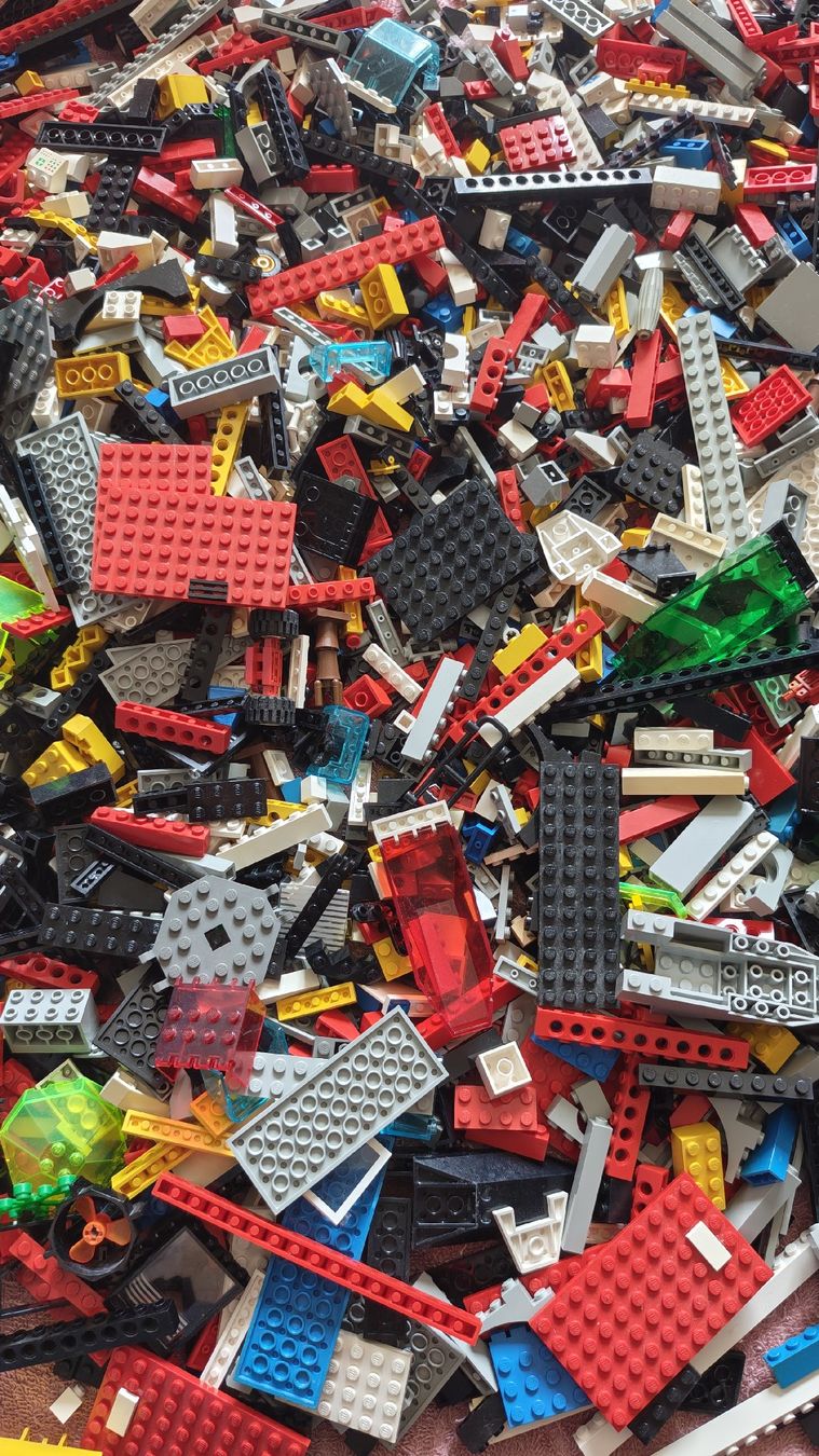 Lego Giocattoli: Lego "Schrott" ca. 2,7 Kilo – Usato da Effretikon venduto da Superkarin7