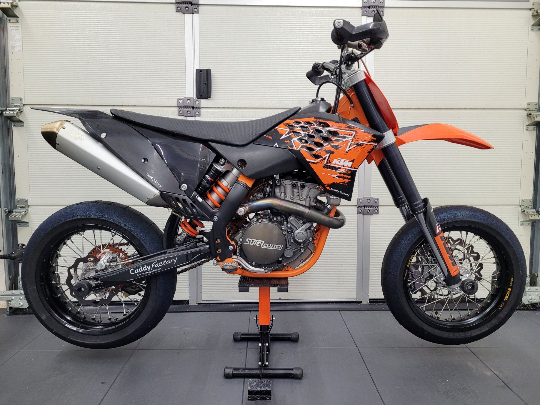 KTM Route: KTM 450 SMR Supermoto – D'occasion à Reinach AG par CaddyFactory 5