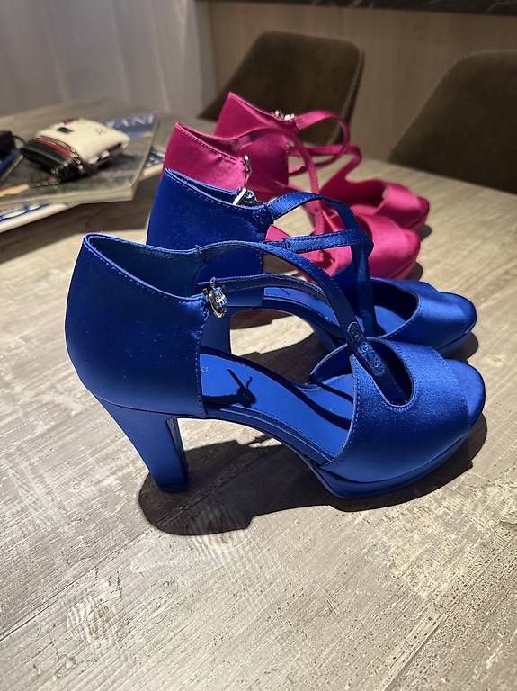 Damenschuhe: Scarpe nuove mai usate – Gebraucht aus Ponte Capriasca von lin_h5bj