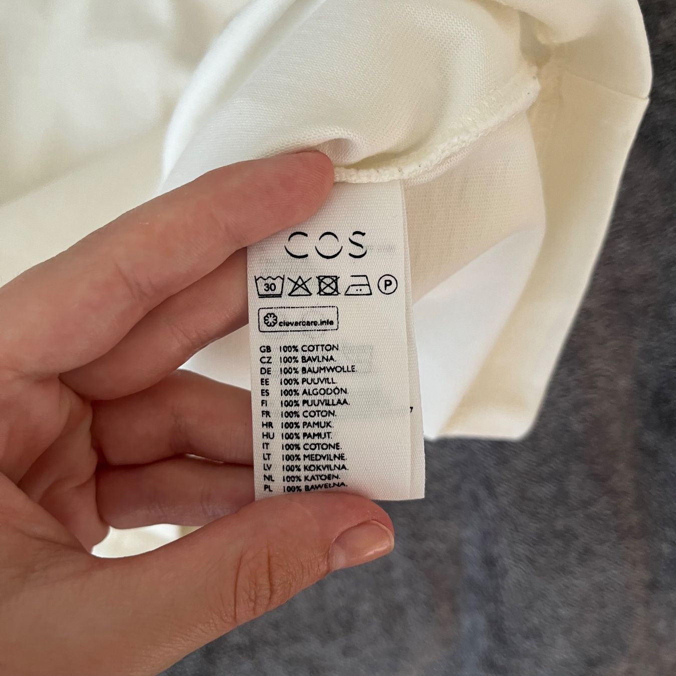 Cos T-shirt: Cos T-Shirt – Nuovo (secondo la descrizione) da Zug venduto da Grc999 2