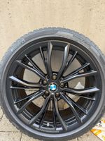 BMW M Performance 19 Zoll Winter-Kompletträder Pirelli Sotto