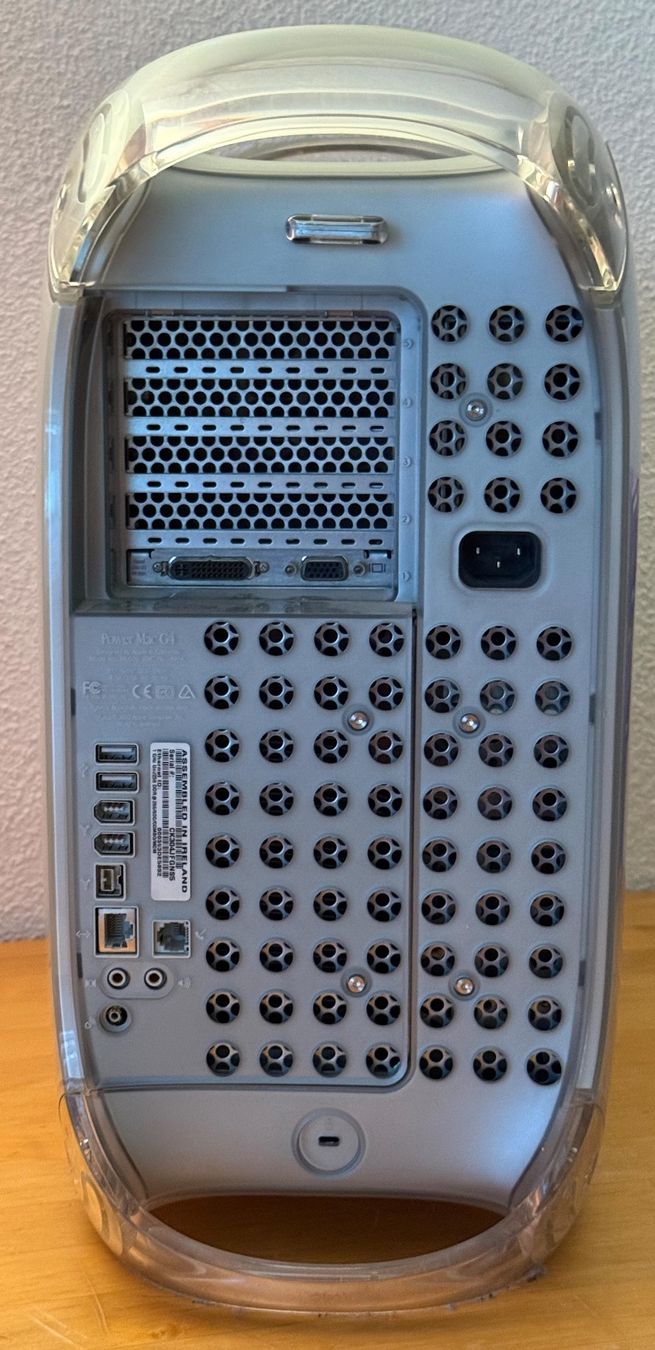 Apple PC: Apple Power PC G4 Desktop / Apple Studio Display 15" – Usato da Bülach venduto da Twinggy 2