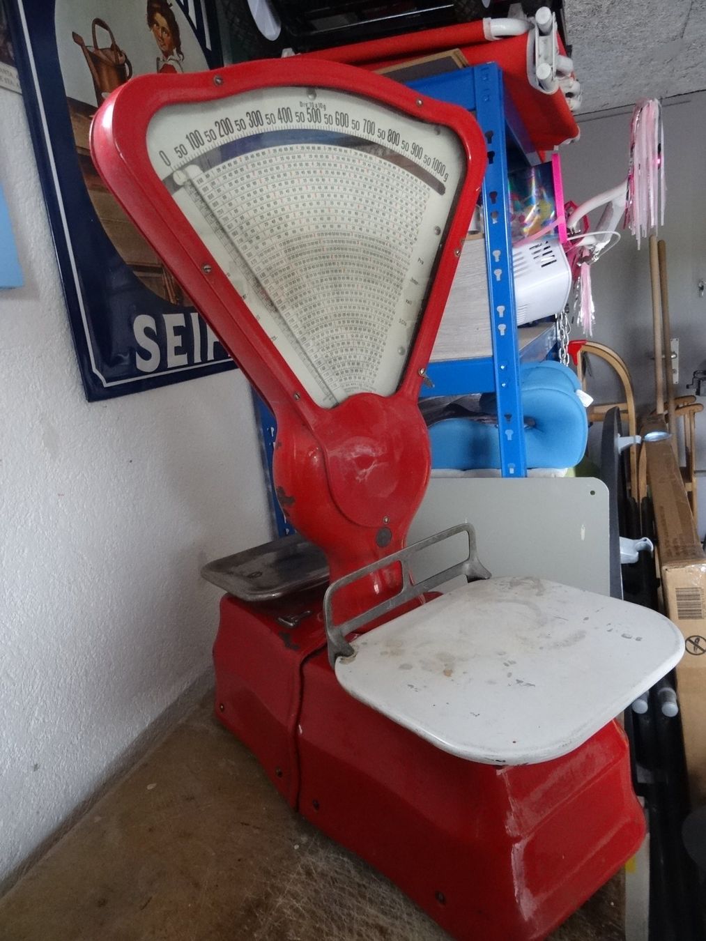 Waagen und Gewichte: Retro Waage rot  TOLEDO – Gebraucht aus Ehrendingen von CHMEX 8