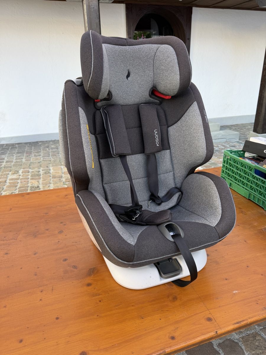 Osann Seggiolini per auto: Osann Kindersitz ONE360 – Usato da Arbon venduto da Herbfo 1