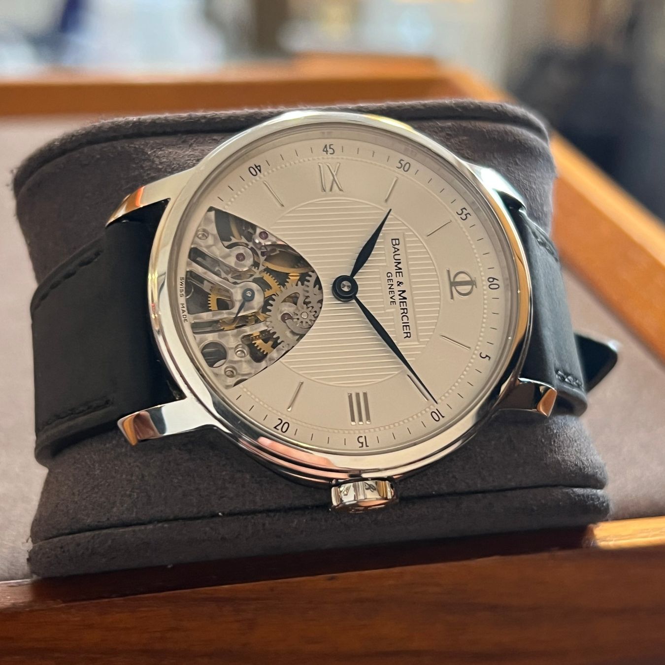 Baume & Mercier Montres: FLASH SALE Baume & Mercier Classima Executives Full Set MOA0 – D'occasion à Carouge GE par Watchaser 6