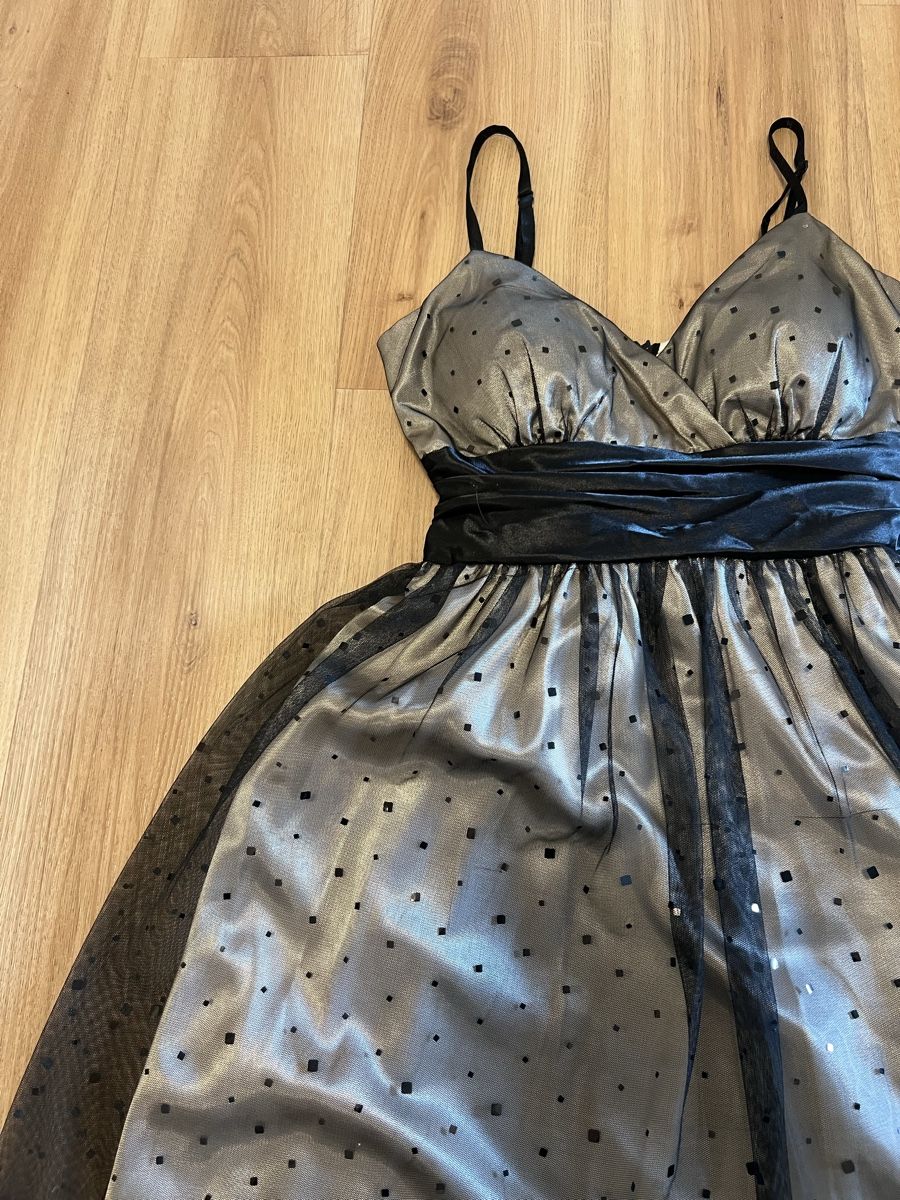 C&A Vestiti: Cocktailkleid, Beige/Schwarz, Grösse 36 – Usato da Bad Zurzach venduto da Heugumper7 1