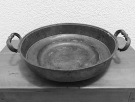 alte Zinnschale mit Griffen & Gravur