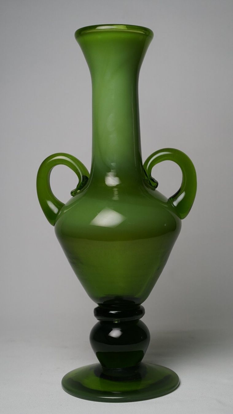Vasi & Recipienti: Vase vintage verre vert design rétro 2 anses – Usato da Carouge GE venduto da Gwendoline2016