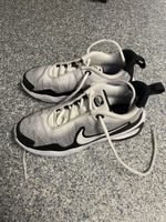 Nike Schuhe Gr. 36