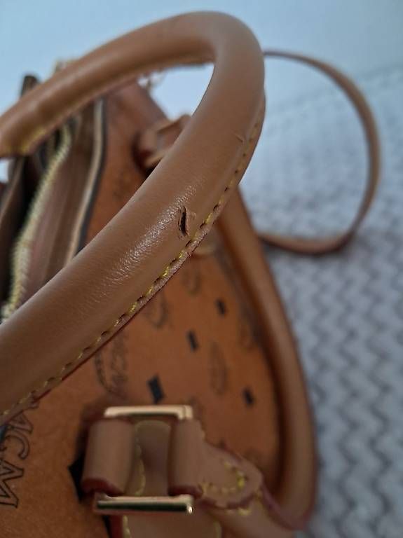 Taschen für Damen: Neue MCM-Tasche (Replika)  – Neu und originalverpackt aus Basel von len_t965 4