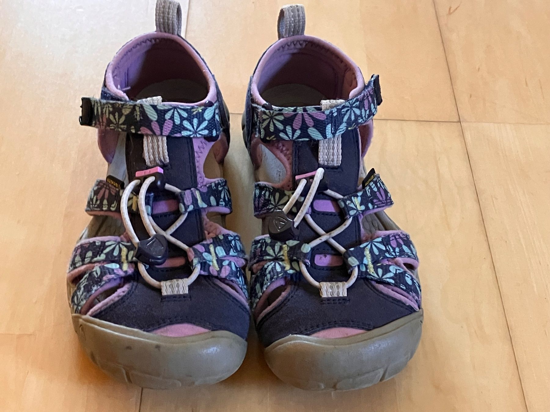Keen Chaussures filles: Sandalen – D'occasion à Esslingen par 2ze