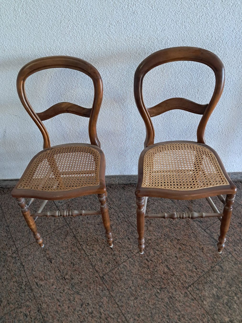 Sedie: 4 Antike Biedermeier Stühle – Usato da Fällanden venduto da nassoss 1