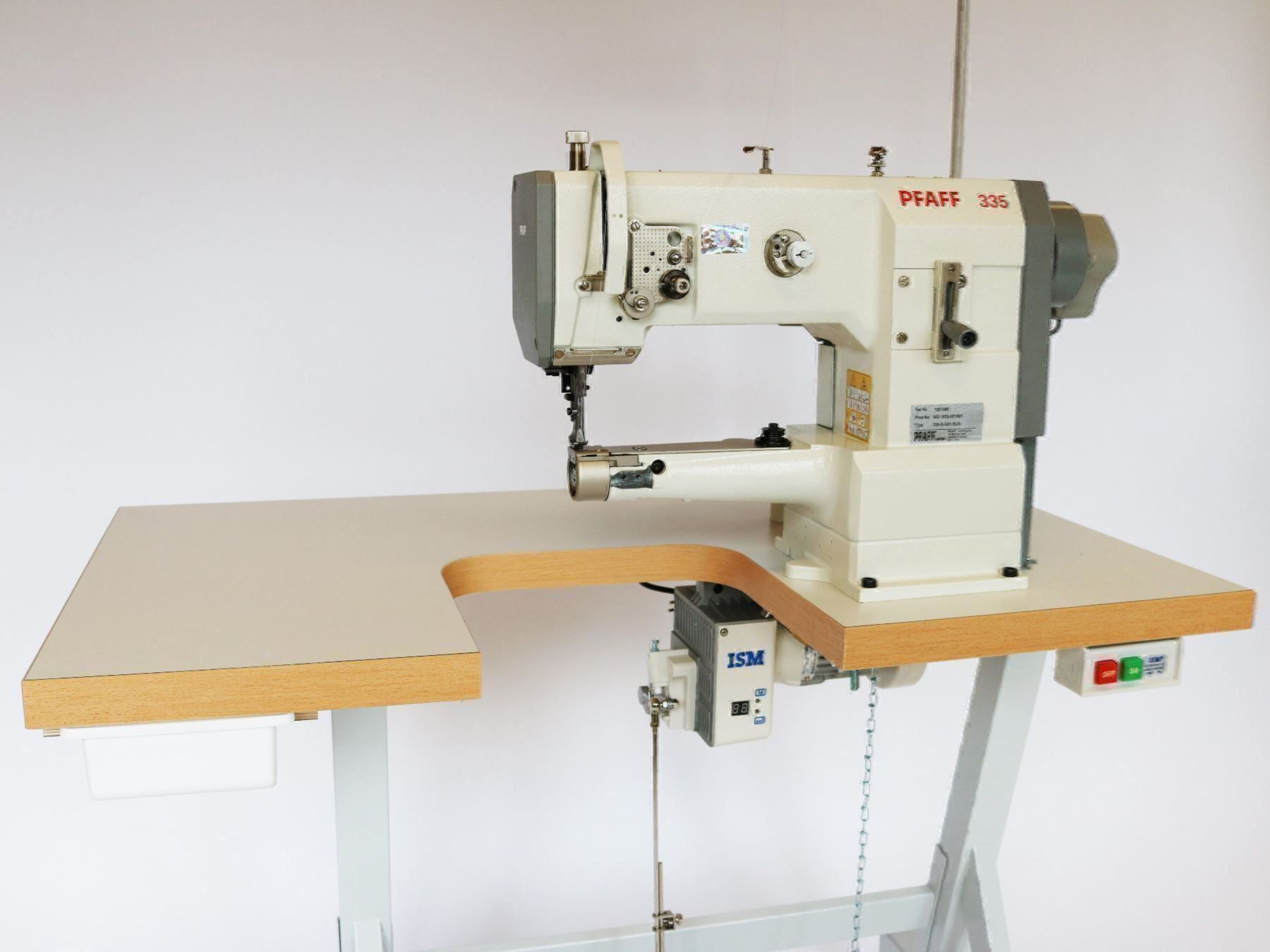 Pfaff Macchine da cucire: Industrienähmaschine PFAFF 335 Neu – Nuovo e nell'imballaggio originale da Rehetobel venduto da dani034 2