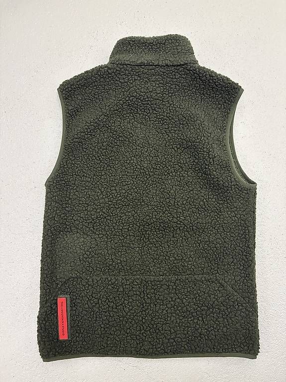 Gilet & Giacche: The Mountain Studio V-5 Soft Wool Pile Vest, Size M – Usato da Möhlin venduto da Aries80 1