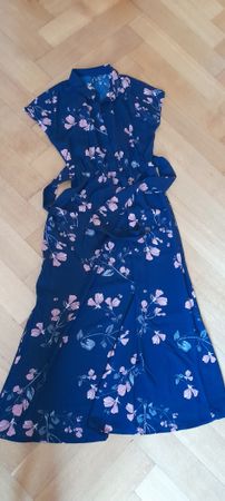 Kleid Vero Moda dunkelblau mit Blumenmuster Grösse XS