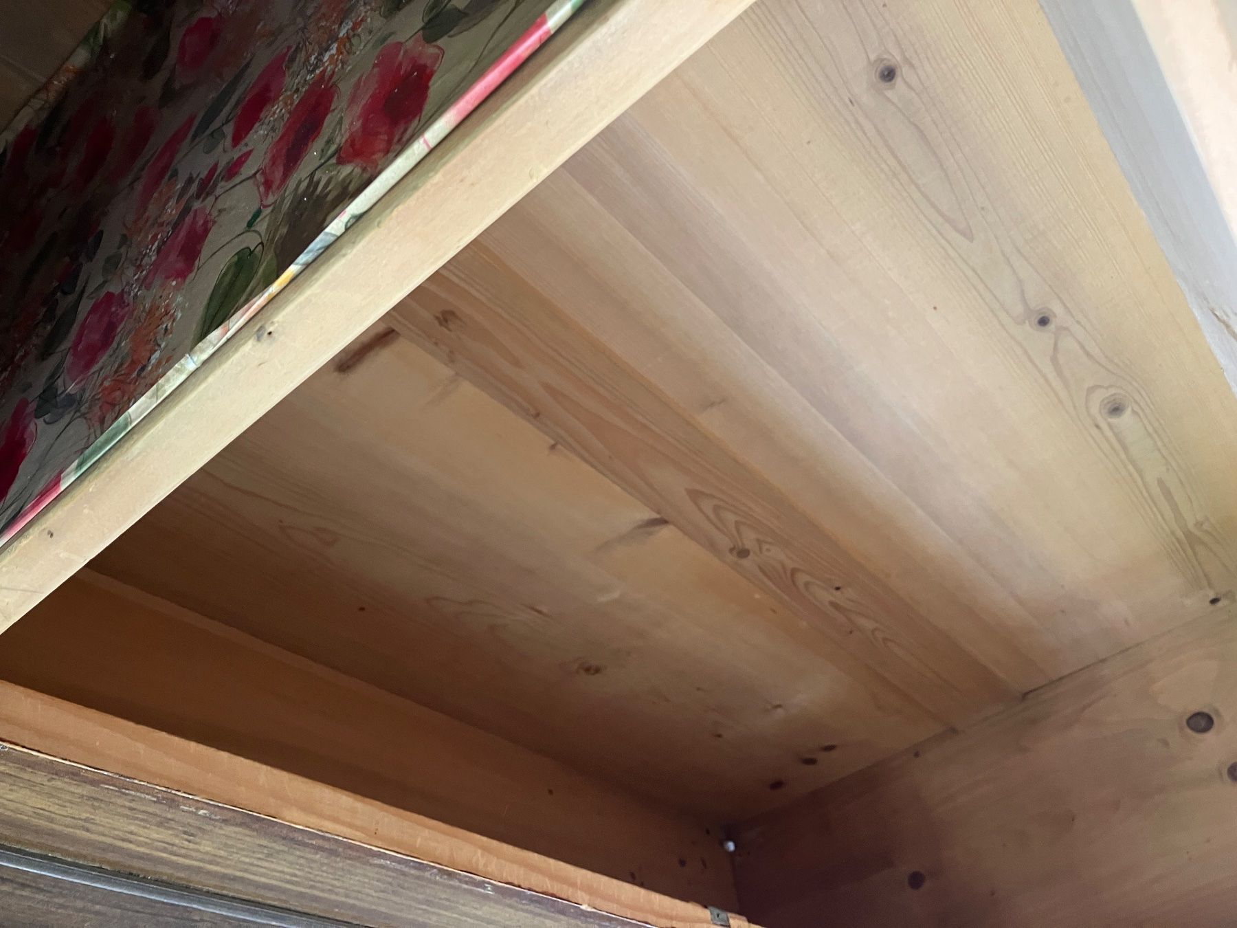 Schränke: Kleiderschrank aus Tannenholz – Gebraucht aus Dürrenroth von simigxx 3