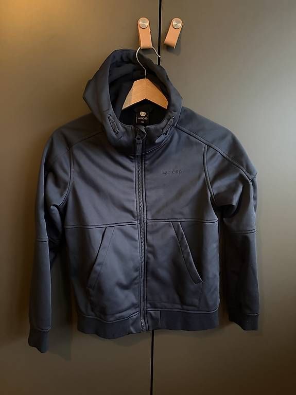 Jacken & Mäntel: Veste softshell 46 Nord taille 152 cm – Gebraucht aus La Chaux-de-Fonds von ann_8n89