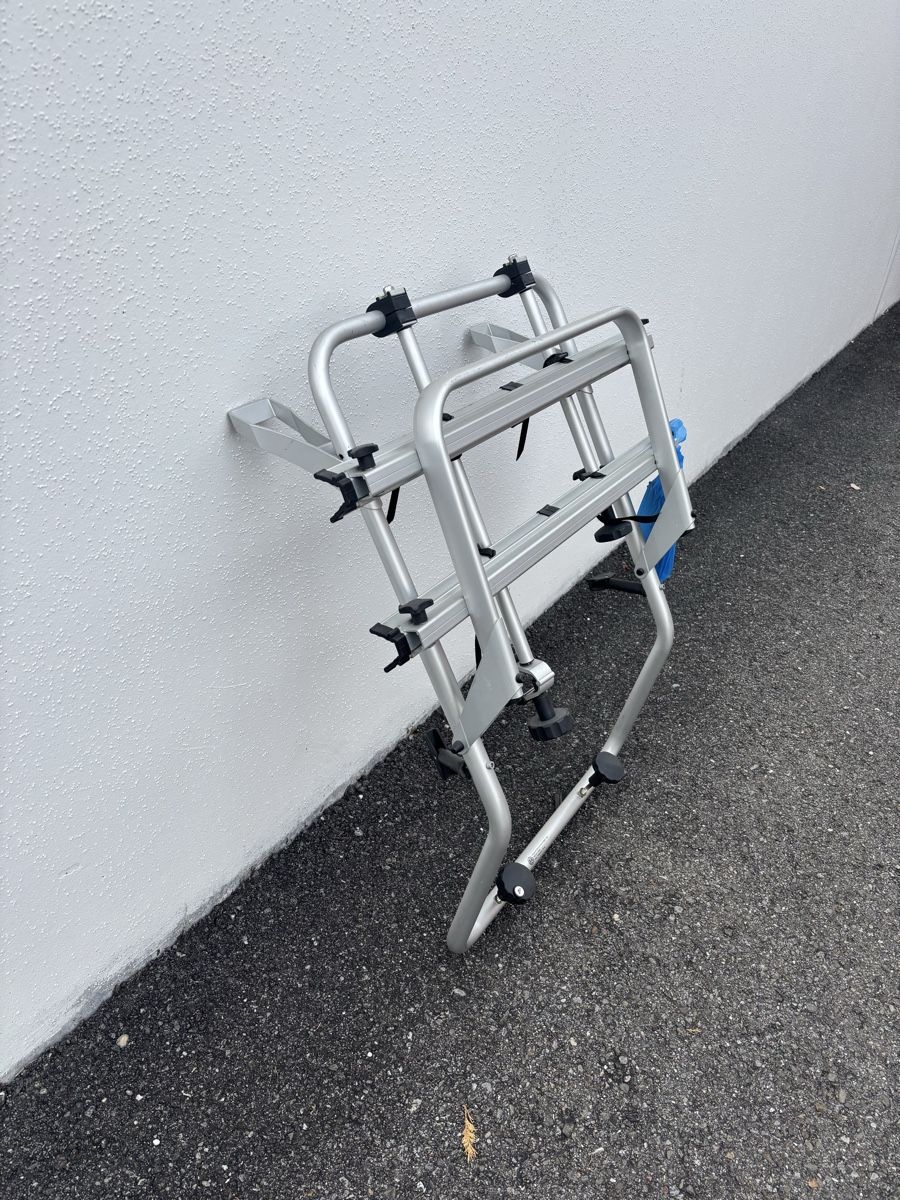 Fahrradhalterungen: Fahrrad träger  – Gebraucht aus Umiken von alv_qhq8 1