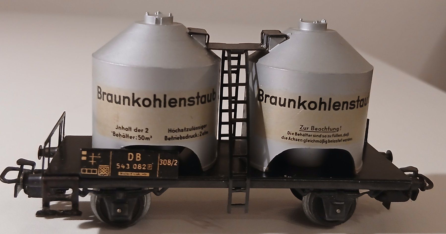 Märklin Modellini di ferrovie: Märklin Braunkohlenstaubwagen – Usato da Münchenstein venduto da Cellomar 1