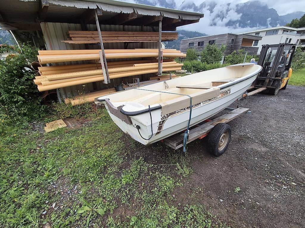 Barche: Fischerboot inkl. Anhänger – Usato da Unterterzen venduto da bar_vvm6 4