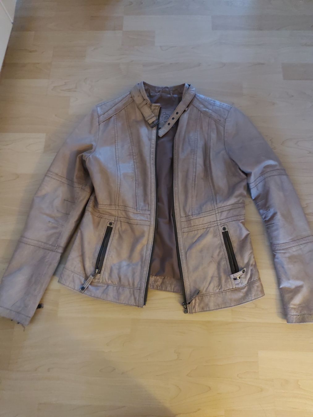 S.Oliver Giacche: S.Oliver Lederjacke, neuwertig, Grösse 38 – Usato da Frauenfeld venduto da roh_9xgy