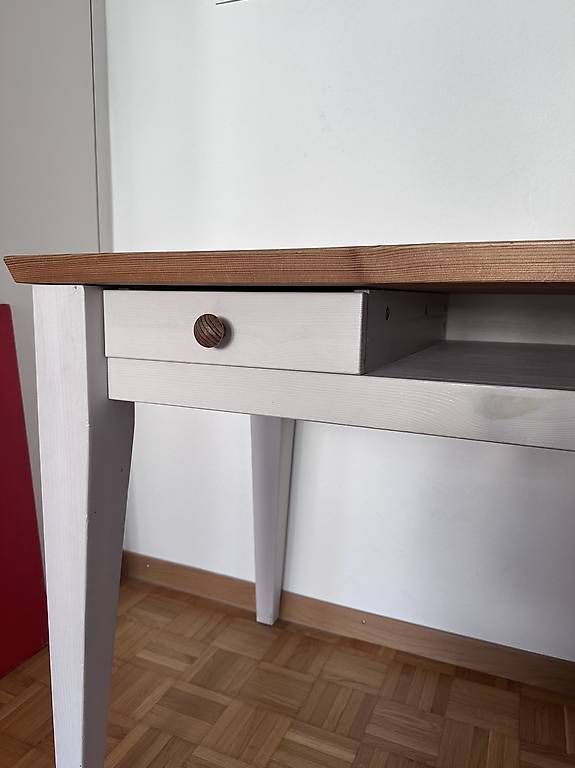 Schreibtische: Schreibtisch zu verschenken – Gebraucht aus Zürich von Noanba 2
