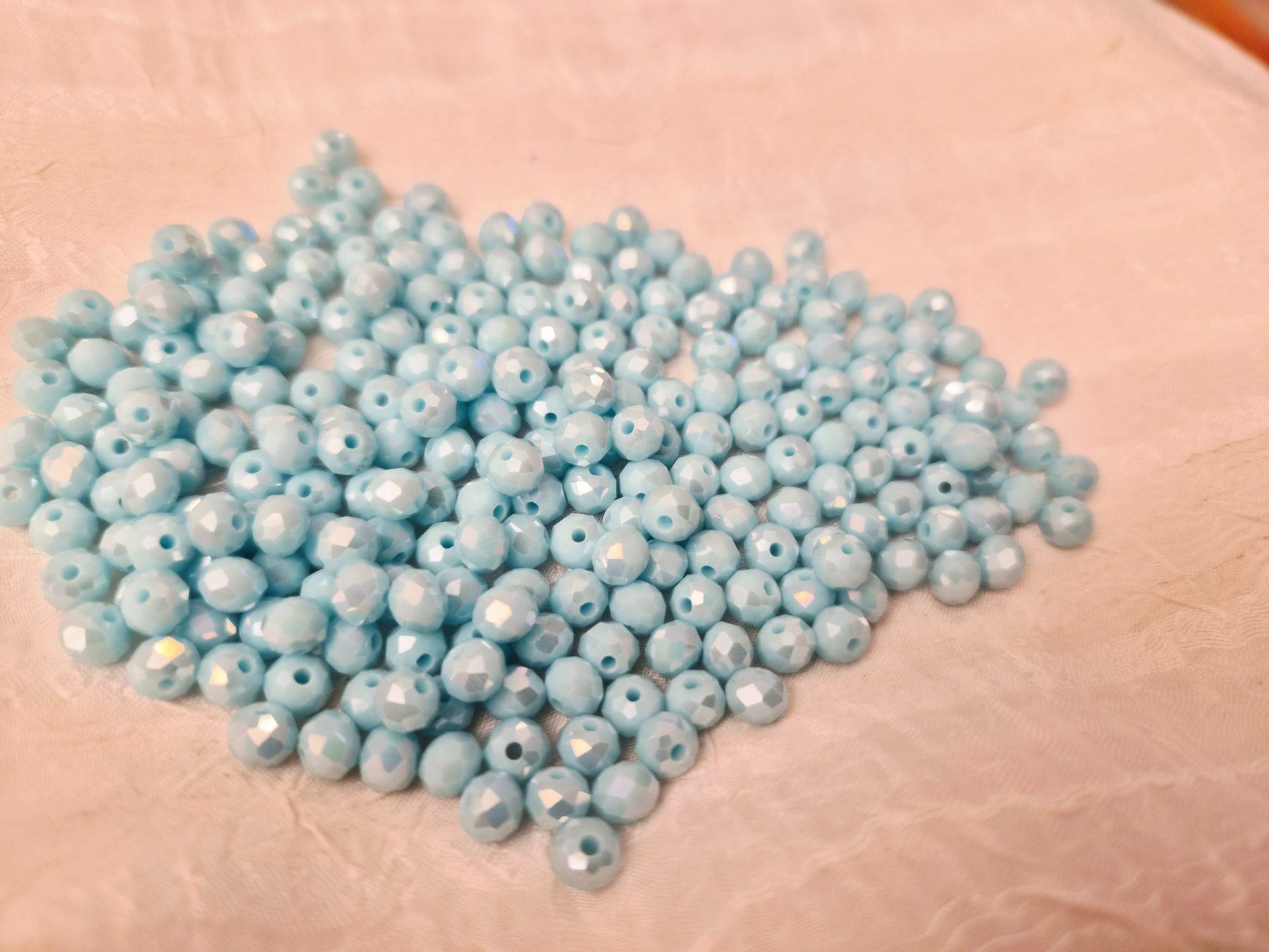 Perle (finte): Glasschliffperlen 6mm 80 stk Aquamarin – Nuovo e nell'imballaggio originale da Dietikon venduto da Eleda 2