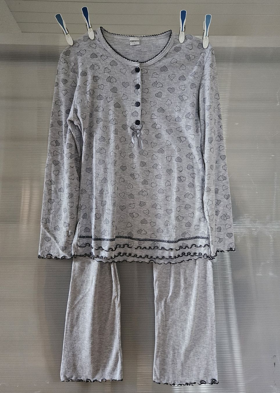 Negligees & Pigiami: Pyjama Gr. S - COOTAIYA - Spendenaktion – Usato da Unterkulm venduto da Beljasch