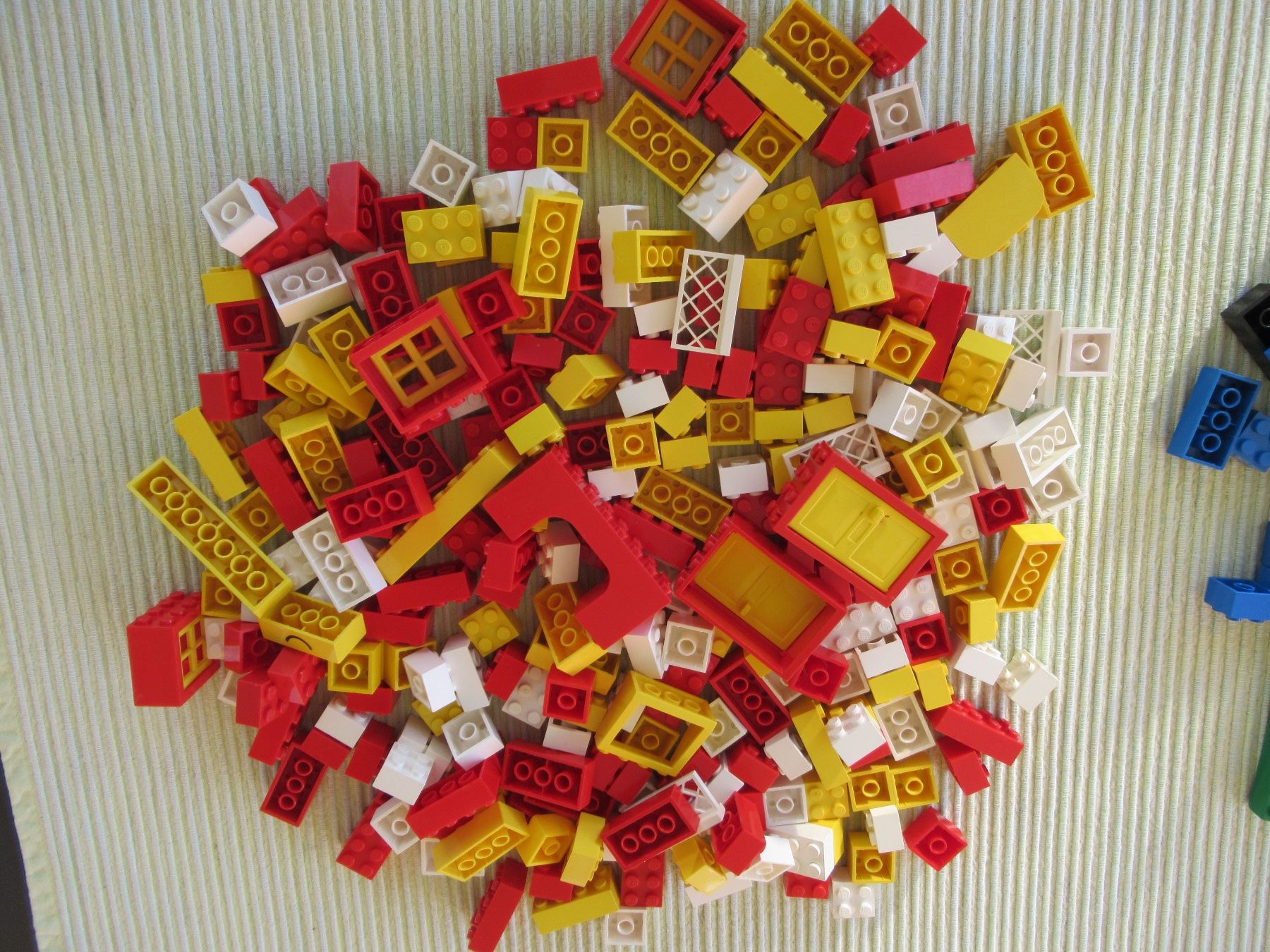 Lego Kit di costruzioni: Lego Basic Set Nr. 55, 217, 322 und 1882 – Usato da Obergösgen venduto da cairn 8