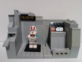 Original LEGO Star Wars: Jek-14 - with Clone Helmet (sw0475)