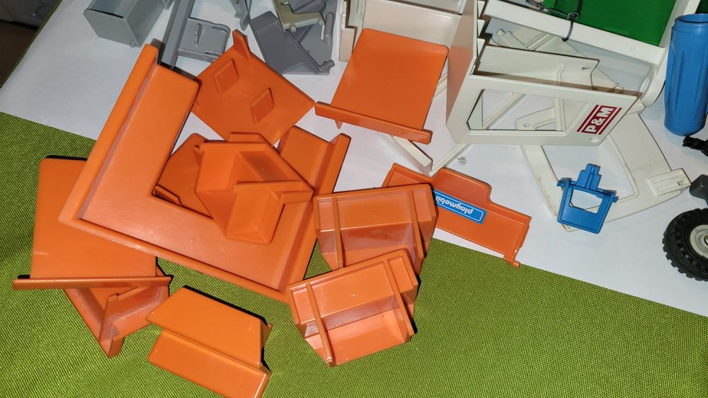 Playmobil Jouets: Playmobil Ersatzteile,Reste,Fahrzeuge C29 – D'occasion à Aarberg par Fink010 9