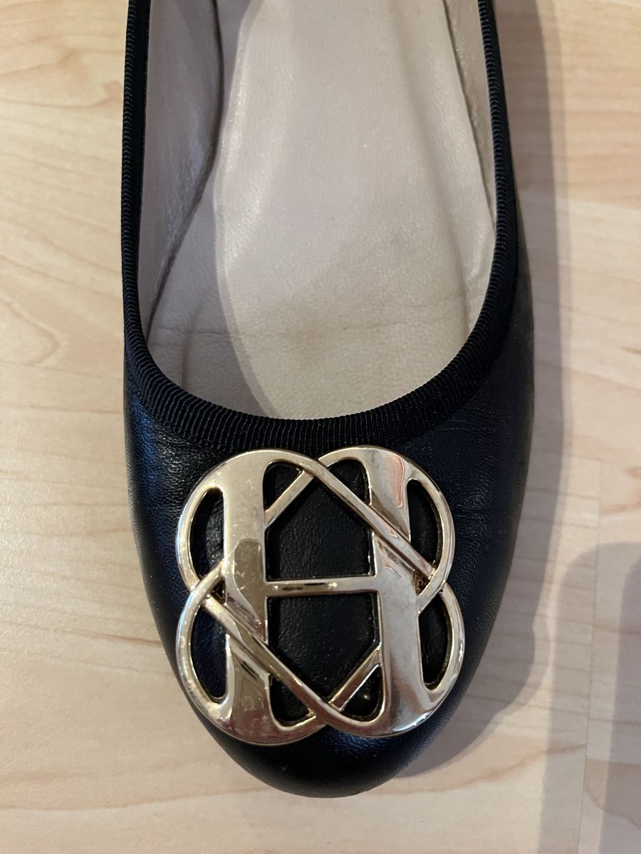 Scarpe da donna: Heyraud: Schwarze Ballerina Gr. 38.5 – Usato da Basel venduto da Baseline28 1
