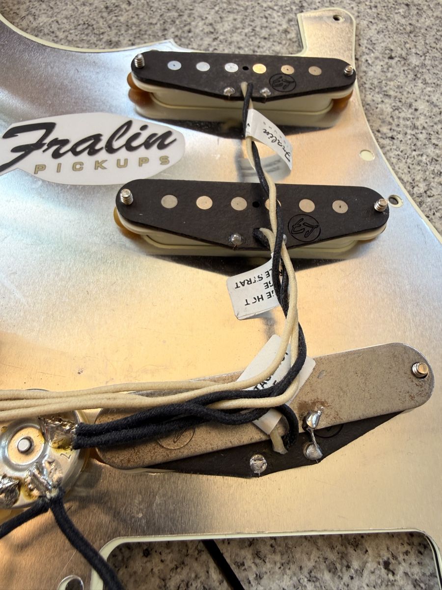 Strumenti musicali: Fender Stratocaster Pickguard Fralin Pickups – Nuovo (secondo la descrizione) da Neuenkirch venduto da Flackmataz 4