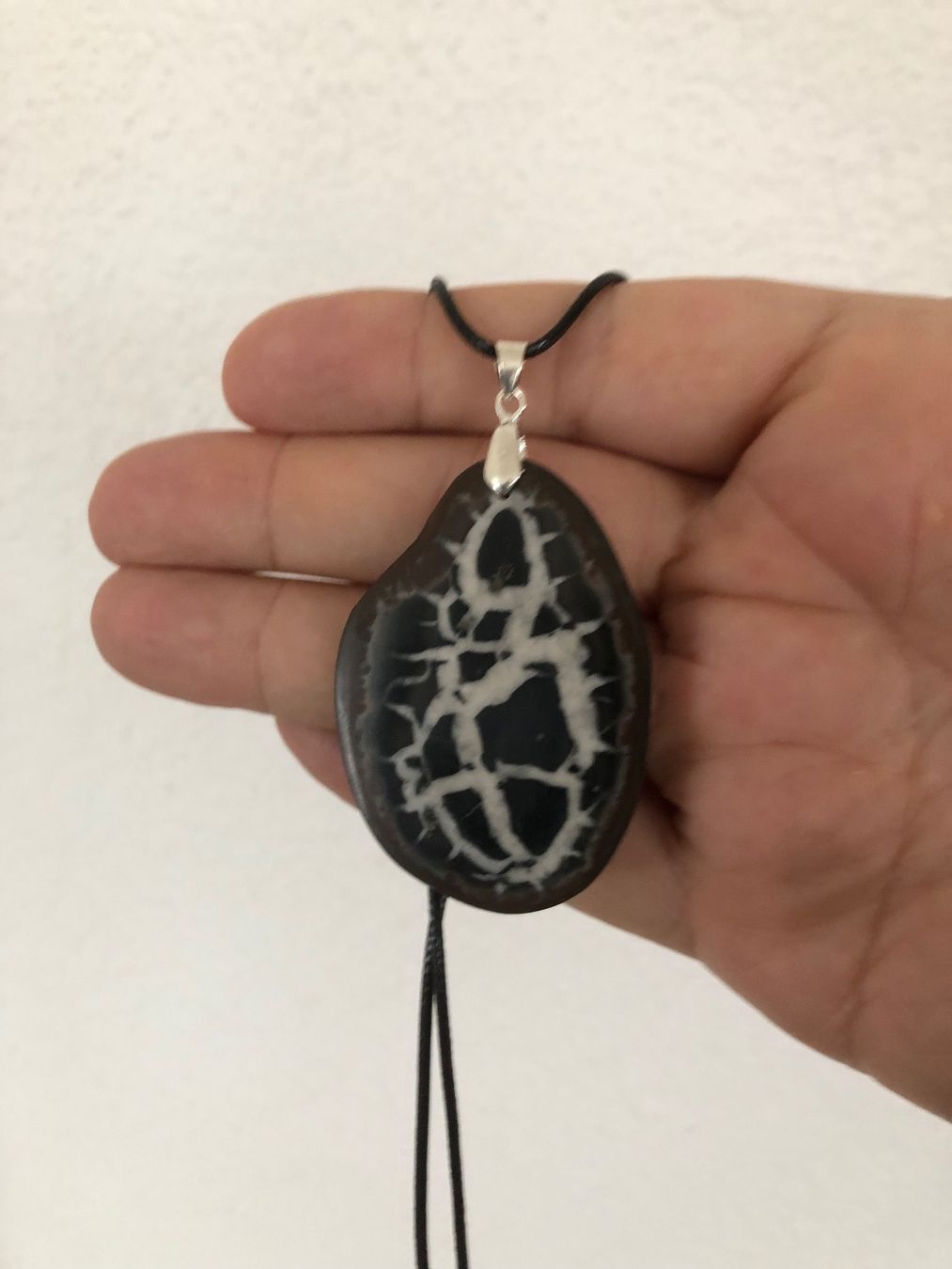Anhänger: Pendentif en pierre  Septaria – Gebraucht aus Goumoens-la-ville von sfornallaz 1
