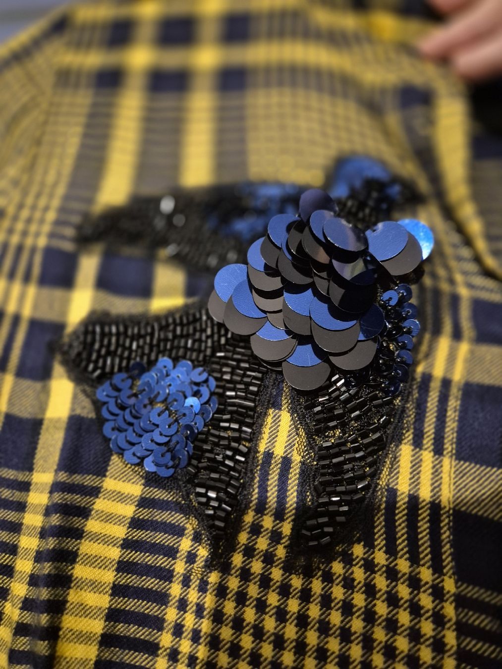 H&M Camicette: Gelb karierte Bluse mit Schmuck, Gr. M – Nuovo (secondo la descrizione) da Zürich venduto da mit_jz2x 4